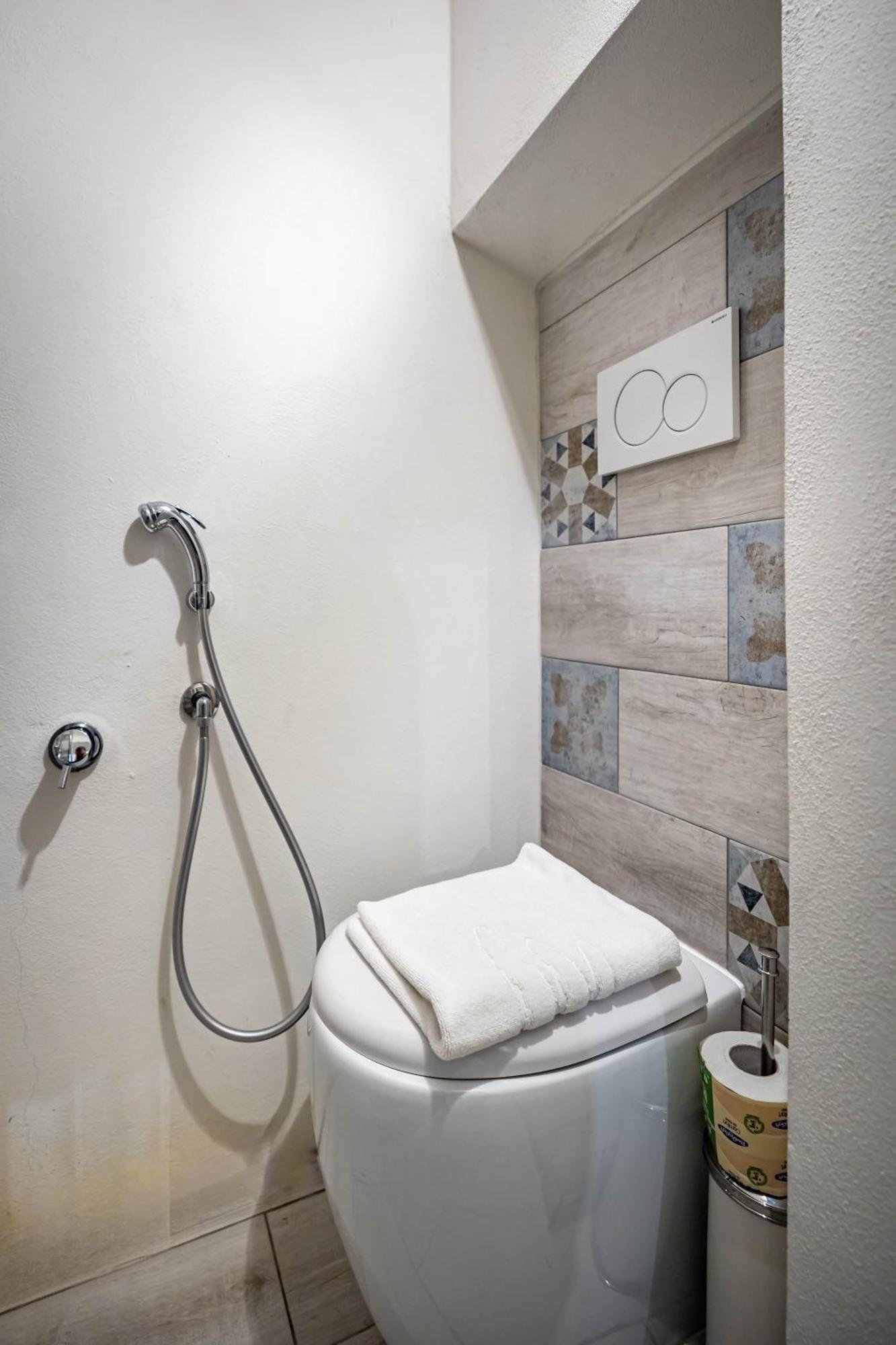 Roommo Pergola Florence